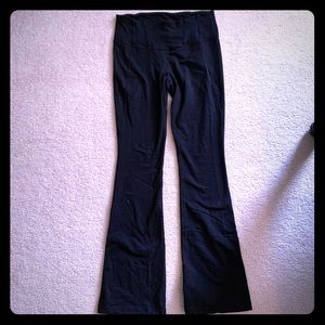 Long black Lululemon pants